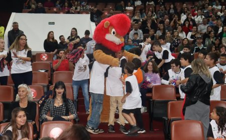 Crianças de Serra Negra celebram formatura no Programa Proerd