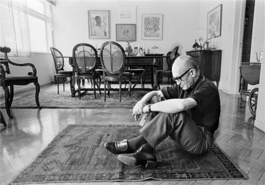 A multiplicidade do amor, na visão de Carlos Drummond de Andrade