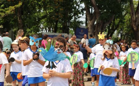 Itapira faz 204 anos com celebração e desfile cívico