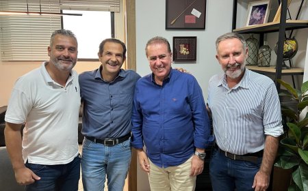 Prefeito de Serra Negra encontra deputado Jonas Donizette