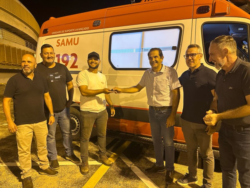 Serra Negra é contemplada com ambulância de suporte básico