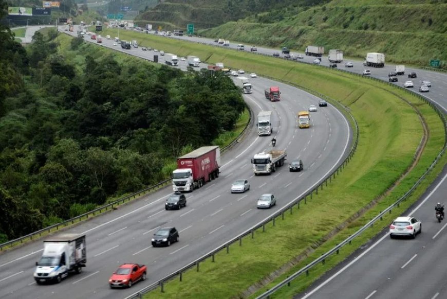 Cerca de 5 milhões de veículos devem circular pelas rodovias concedidas durante os feriados de Páscoa e Tiradentes