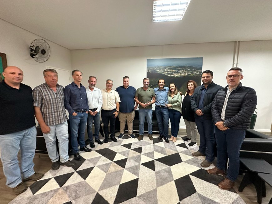 Deputado Carlos Sampaio anuncia emendas para Serra Negra