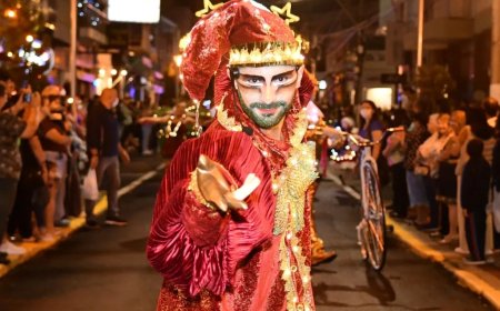 Sexto fim de semana do Luzes da Serra tem estreia da Parada de Natal 2025