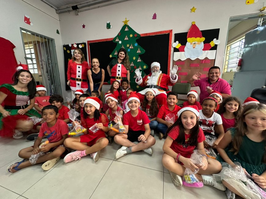 Fundo Social de Solidariedade leva Papai Noel às crianças de Serra Negra