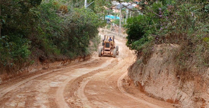 Pavimentação da Rua Paulo Marchi avança no Alto da Serra