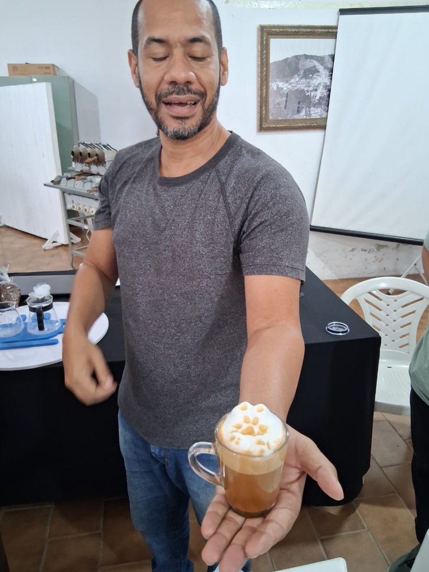 Entre Linhas e Vozes - Episódio 9: Circuito das Águas Paulista recebe o Curso Básico de Barista, do Museu do Café de Santos