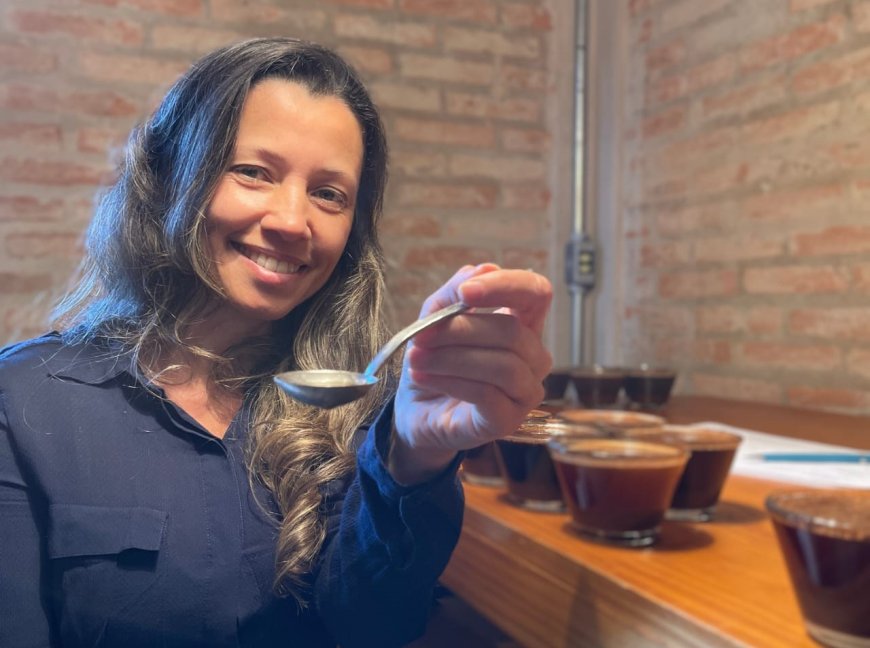 Sindicato Rural de Amparo promove oficina sobre classificação e preparo de amostras de café