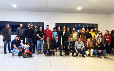 Reunião entre moradores do Bairro da Serra e representantes públicos encaminha demandas da população