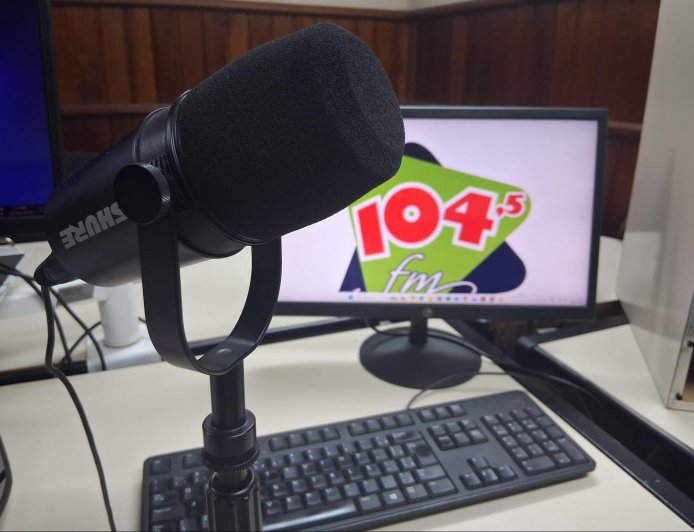 Rádio Serra Negra 104,5 FM realiza ação de promoção neste fim de semana 